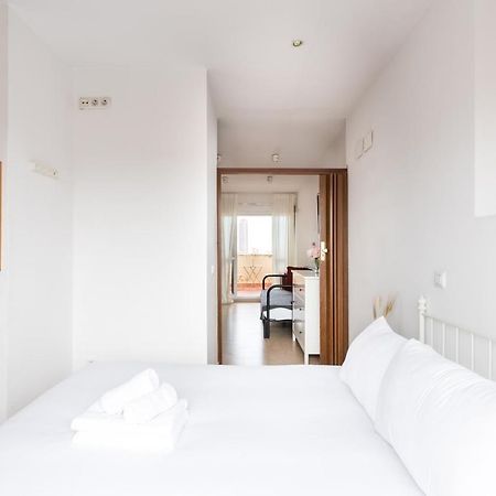 Holi-Rent Apartamento Resitur Sevilla Exterior foto